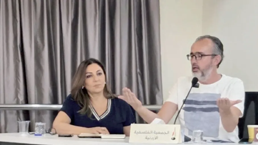 كمال ميرزا يستعرض تحولات الاستشراق ومراحل تعاطي العرب معه…