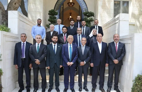 العيسوي: وحدة الأردنيين والتفافهم حول القيادة الهاشمية…