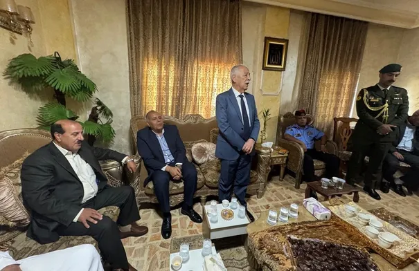مندوبا عن الملك وولي العهد.. العيسوي يعزي بوفاة الطرمان…