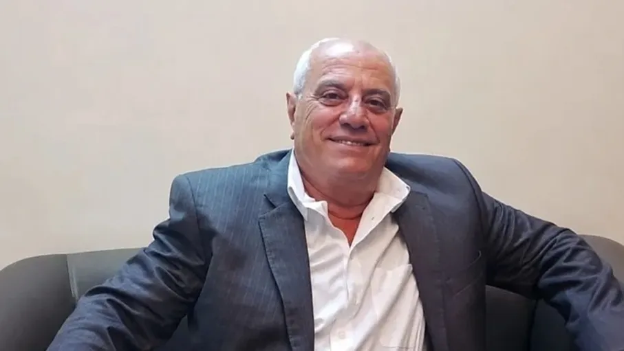 لبنان يسلم قائد الفرقة 17 في جيش الأسد إلى سوريا…