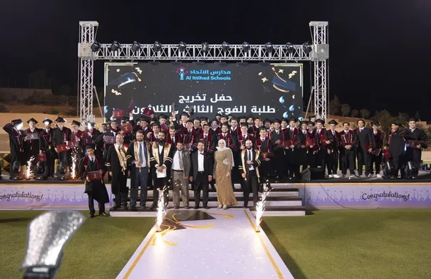 من 33 فوجًا من الخريجين إلى 30 فوجًا من الأوائل.. مدارس…
