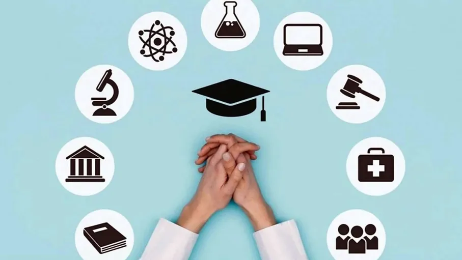 تربويون: اختيار التخصص الجامعي يحتاج للموازنة بين الميول والقد…