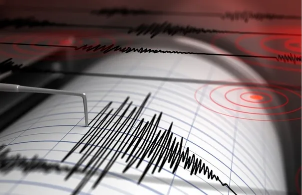 عاجل زلزال بقوة 7.7 درجات يضرب سواحل إندونيسيا وتحذير من…
