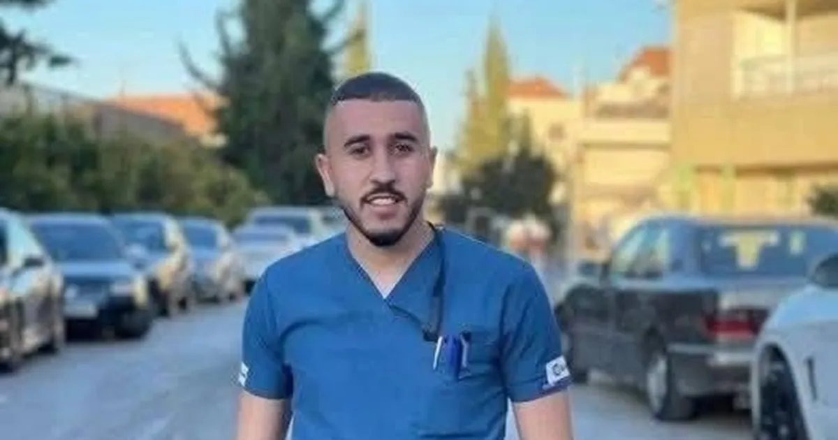 إصابة ممرض فلسطيني بشلل كامل برصاص مستوطنين شمال الخليل
