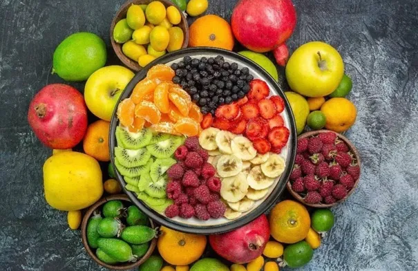 8 فواكه تحارب الالتهاب وتدعم البكتيريا النافعة.. تعرفوا…