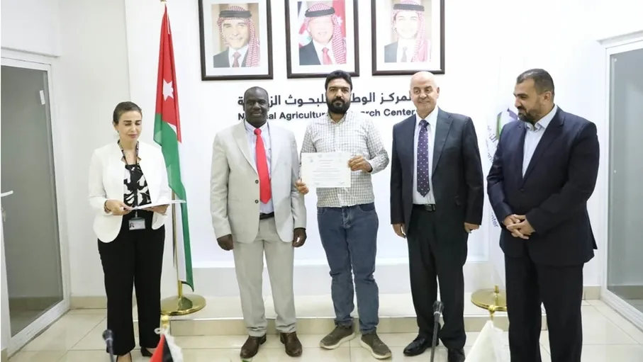 البحوث الزراعية والاتحاد النوعي للنحالين يطوّران مهارات مربي ا…
