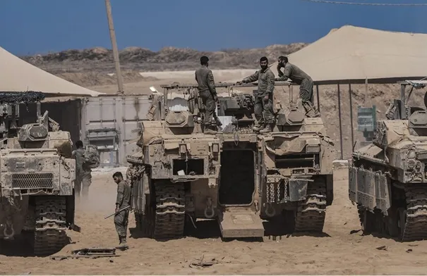الجيش الإسرائيلي: انفجار عبوة ناسفة لـ”حماس” في منطقة…