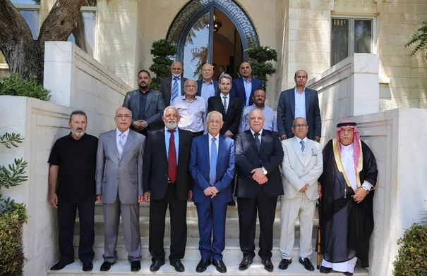 رئيس الديوان الملكي يلتقي وفدا شبابيا من لواء وادي السير…
