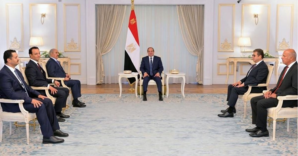 السيسي يلتقي حفتر في القاهرة بعد أسابيع من لقائه بالدبيبة