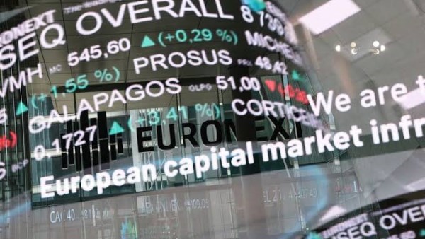 الأسهم الأوروبية تستقر وسط ترقب محضر الفيدرالي ومكاسب أسهم التعدين