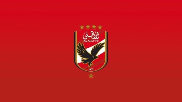 لاعب الأهلي ينتقل إلى إستريلا دا أمادورا البرتغالي