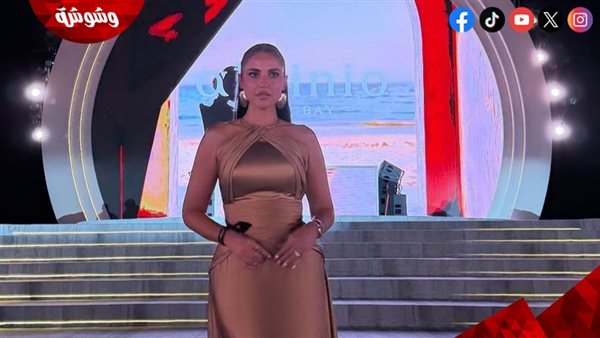 أيقونة الأناقة العربية.. درة تضع معايير جديدة لإطلالات السهرة