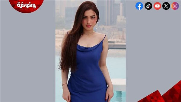 الإعلامية ياسمين عز تظهر بإطلالة صيفية أنيقة وسط أجواء دبي