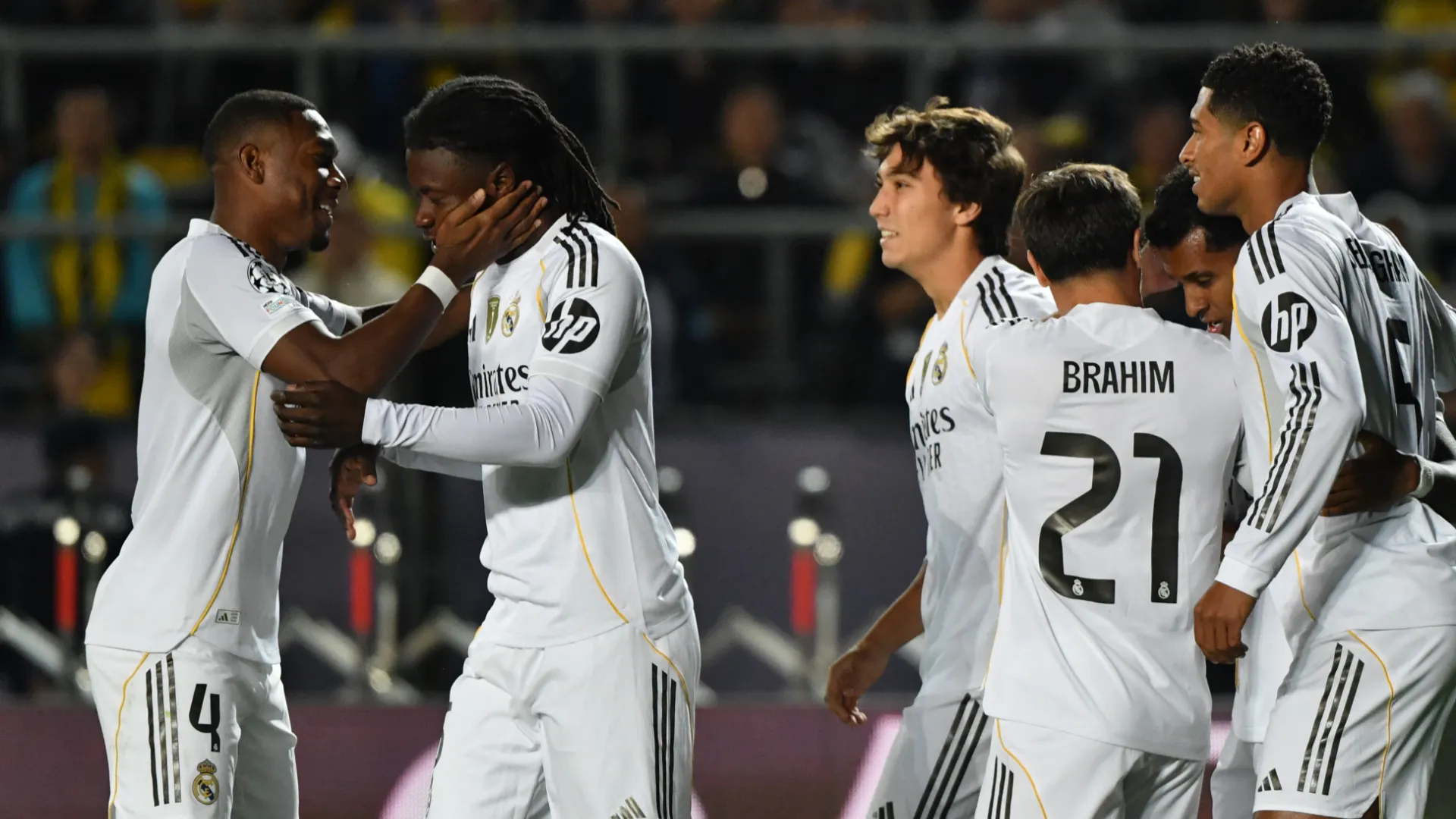 إبراهيم دياز وصفقتان جديدتان.. تشكيل ريال مدريد لمواجهة لاكورونيا