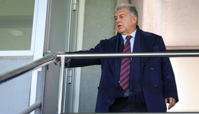 انتكاسة جديدة تضرب برشلونة.. بيان رسمي بشأن إصابة مفاجئة