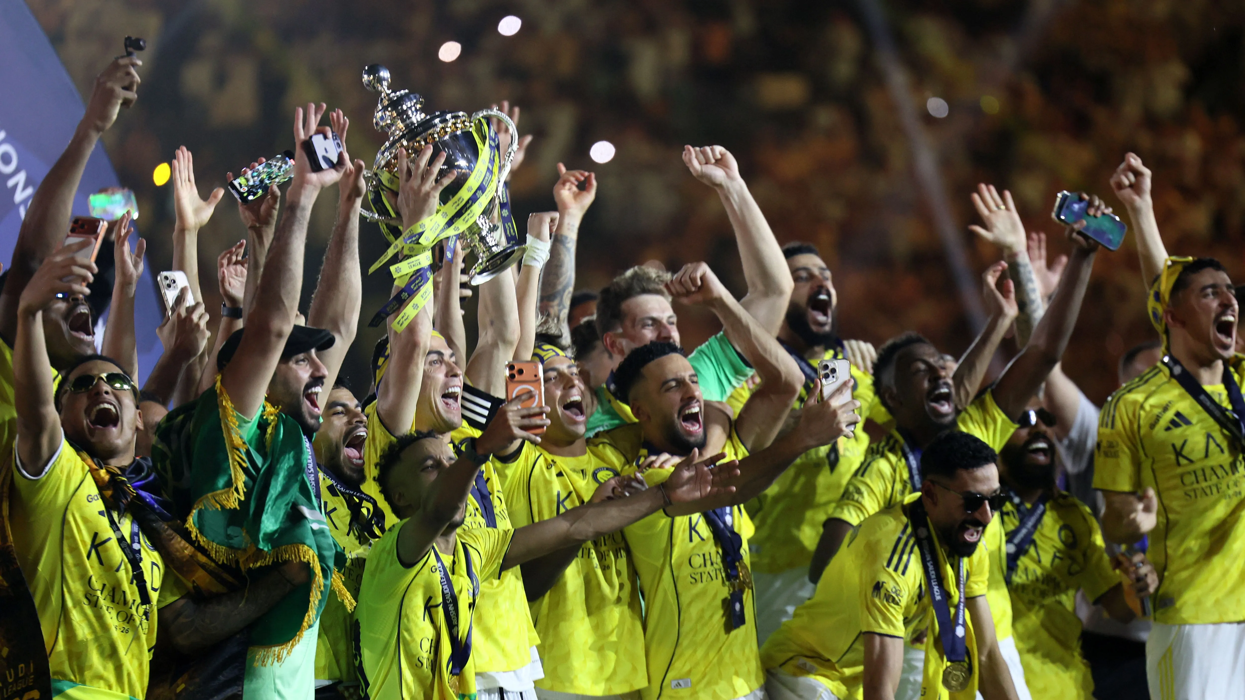 توجه جديد في النصر.. ثنائي مهدد بالابتعاد عن المشهد المحلي!