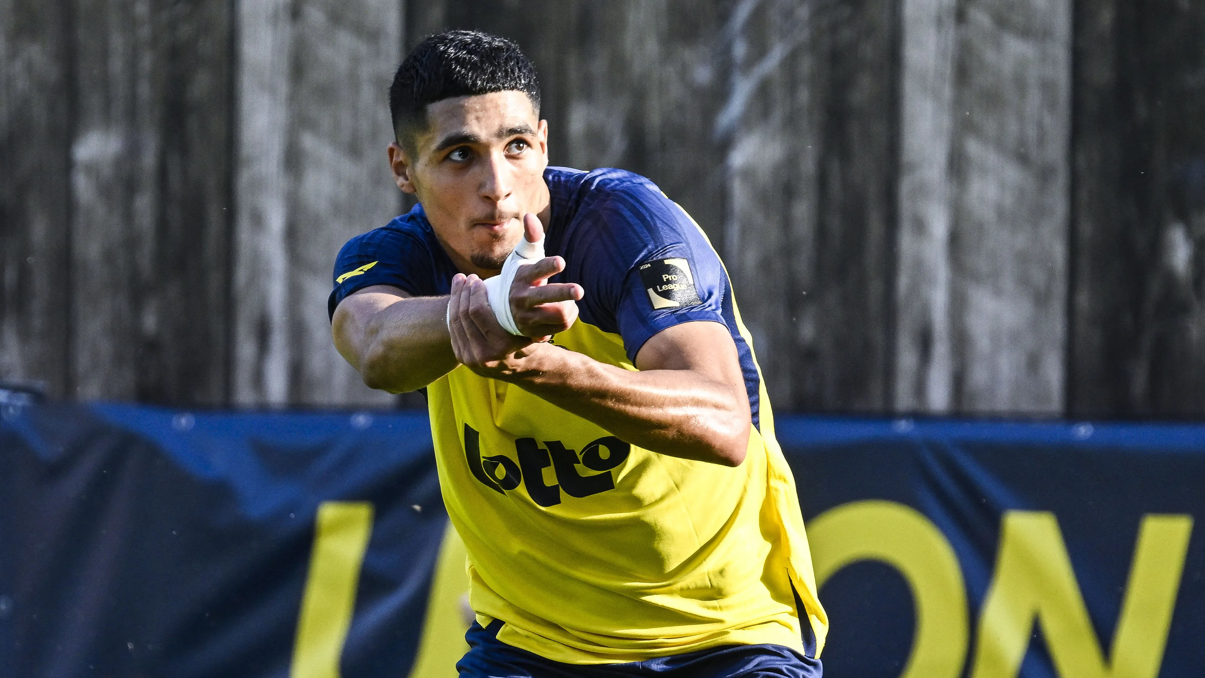 بعدما رفضه إنتر.. خلايلة لاعب الكيان الصهيوني إلى البريميرليج