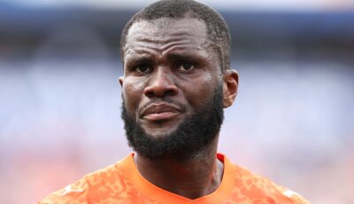 الأهلي يفتح باب العودة.. عرض رسمي يعيد كيسيه إلى الواجهة!