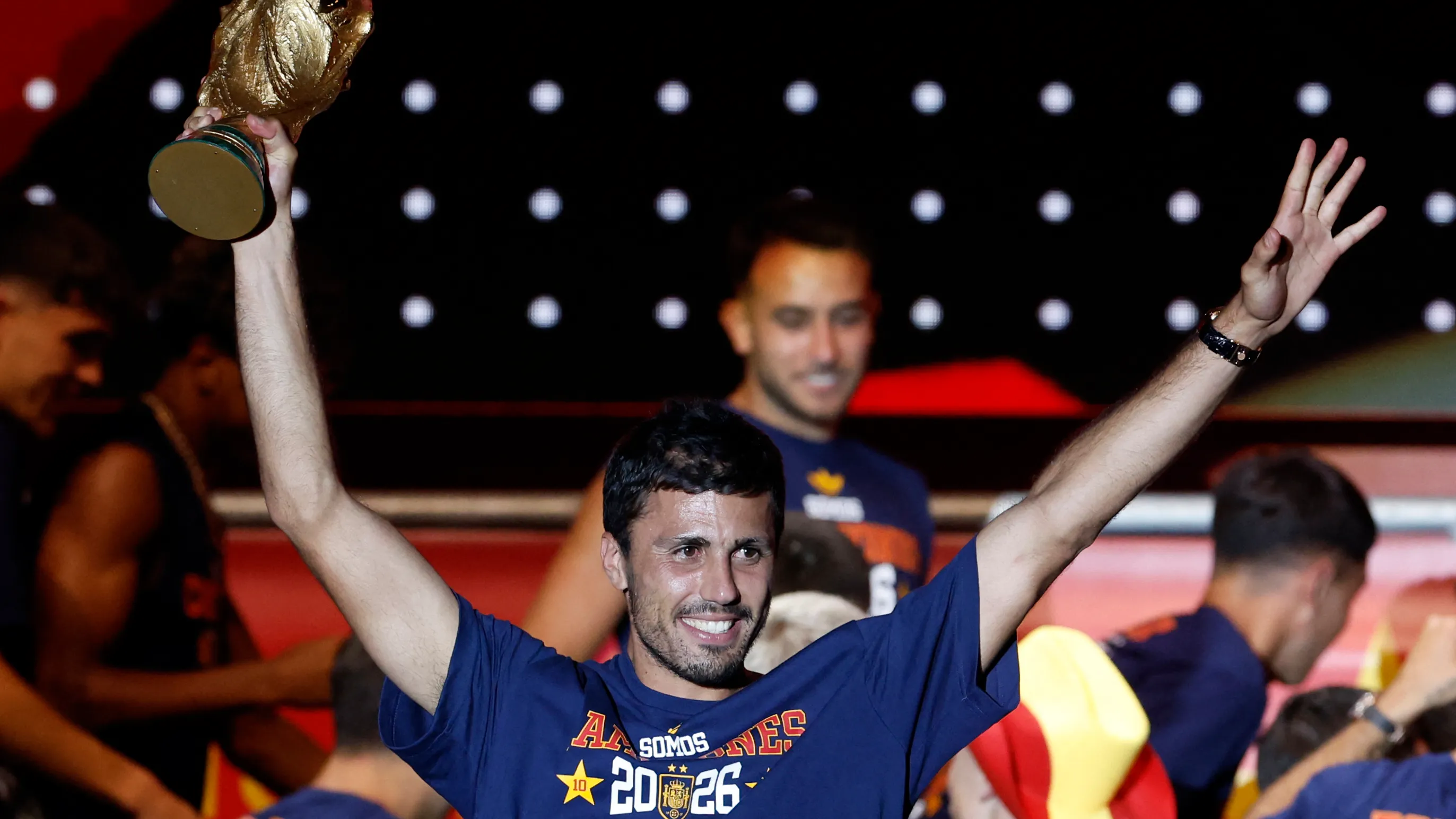 بصفقة رودري.. برشلونة يجهز لريال مدريد كارثة على الطريقة الفرنسية