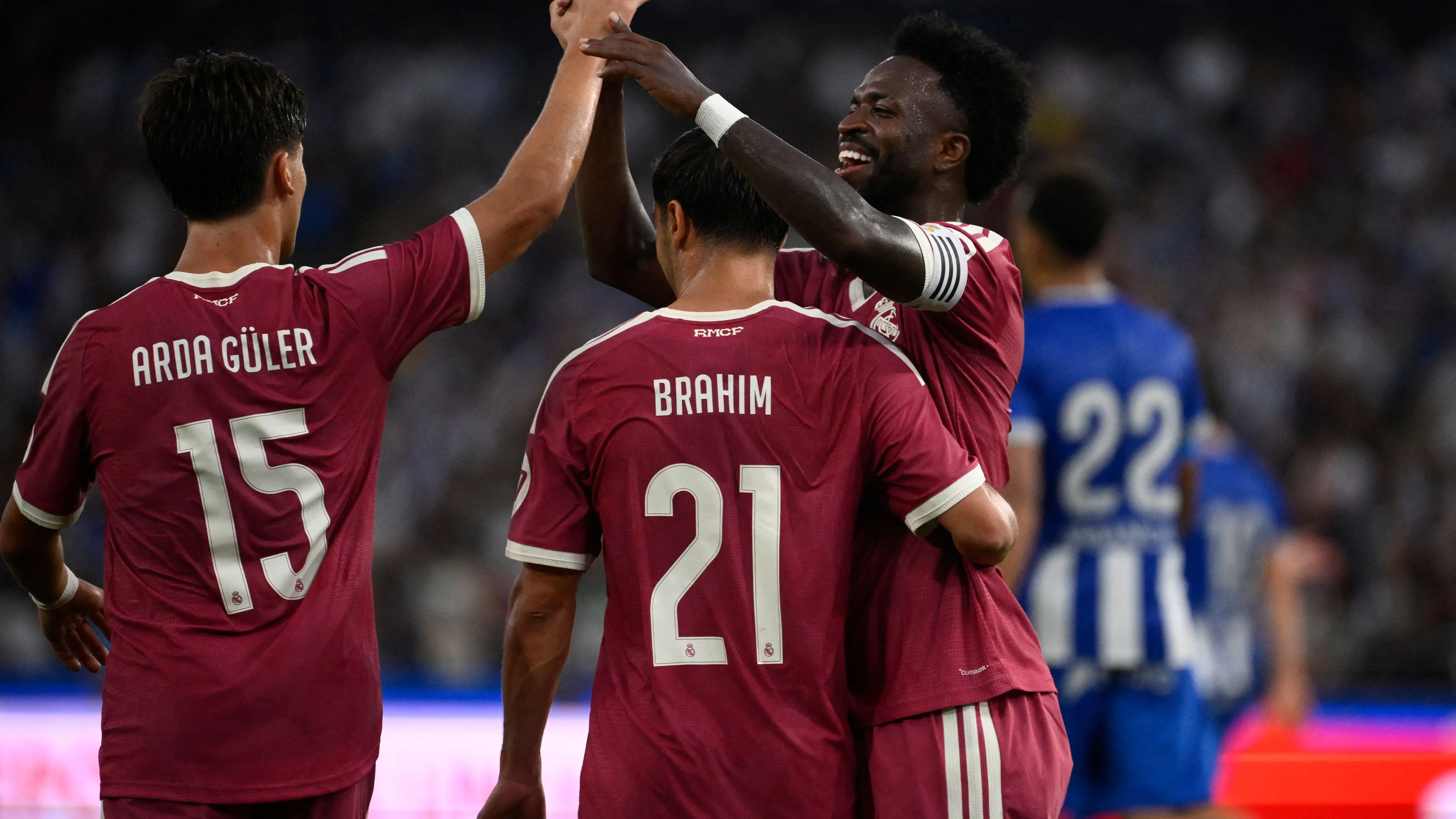 دياز يحسمها للملكي.. ريال مدريد يخطف الفوز من قلب ريازور