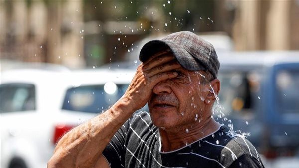 الأرصاد تحذر من ثالث موجة حارة في صيف 2026.. الحرارة المحسوسة تتجاوز 43 درجة.. وشبورة كثيفة وأمواج تصل إلى مترين