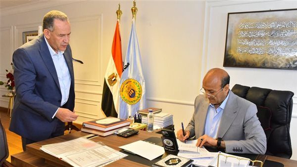 محافظ أسيوط يوافق على فتح 41 قاعة جديدة لرياض الأطفال بالمدارس