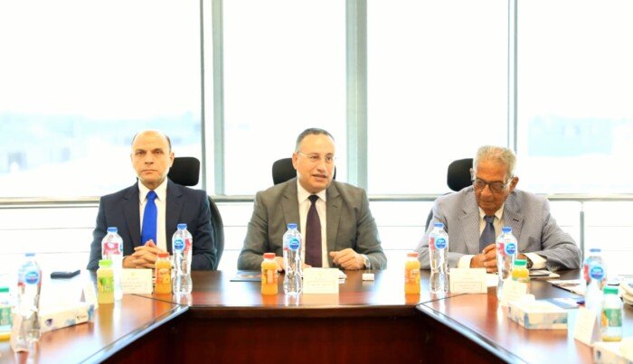 مجلس أمناء جامعة طنطا الأهلية يبدأ مرحلته الجديدة برئاسة عمرو موسى – الأسبوع