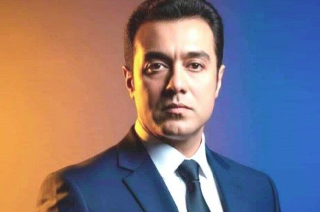 وفاة زوجة الفنان حسن عيد بعد معاناة مع المرض.. تفاصيل الساعات الأخيرة في حياتها