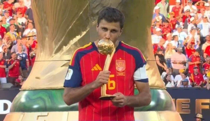 برشلونة يجهز عرضه الأخير لضم رودري.. 70 مليون يورو لحسم الصفقة – الأسبوع