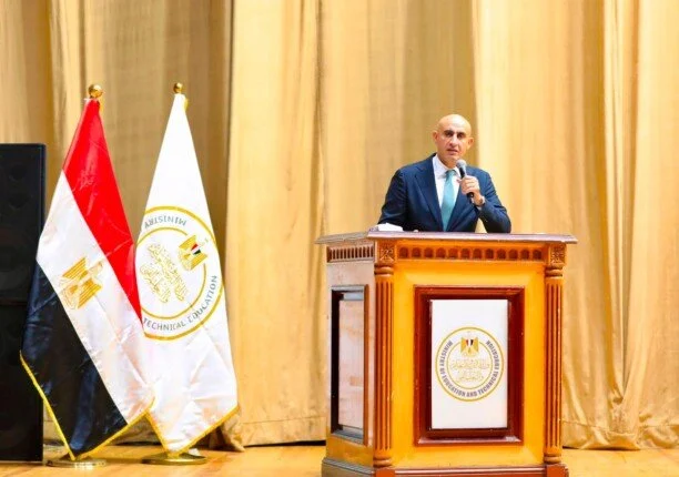 وزير التعليم يعقد لقاءً مع 4500 مدير مدرسة من 21 محافظة.. وقرارات جديدة بشأن البكالوريا