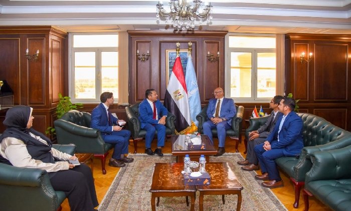 لتشجيع الاستثمار والسياحة.. محافظ الإسكندرية يبحث مجالات الشراكة مع السفير الماليزي