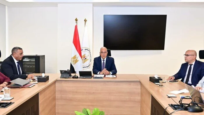 وزير الري يوجه بإطلاق البرنامج القومي الرابع للصرف لاستهداف 1.4 مليون فدان