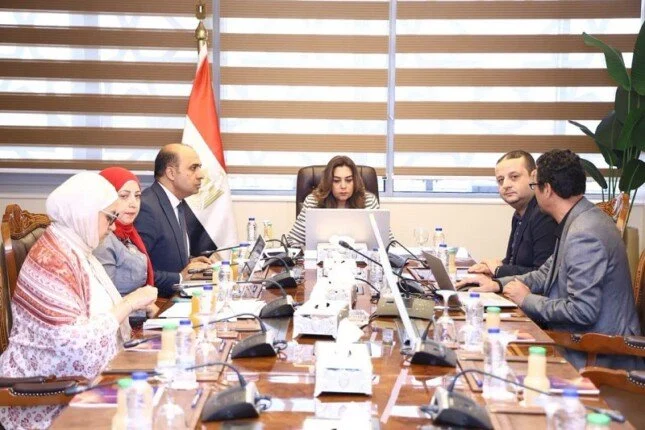 وزير البيئة: لا تراخيص لتداول المخلفات قبل التأكد من استيفاء الاشتراطات – الأسبوع