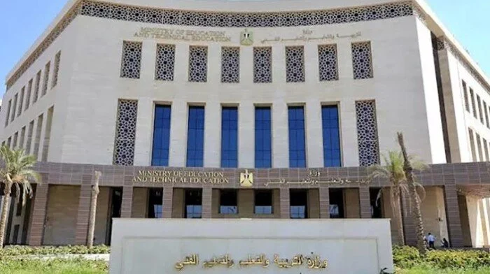 التحويلات بين «الأزهر» و«التعليم» 2026/2027.. الشروط والأوراق المطلوبة – الأسبوع
