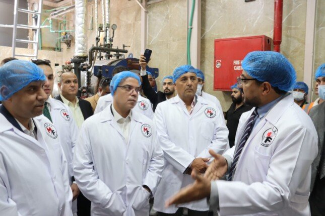 وزيرا «الاستثمار» و«العمل» يتفقدان عددًا من المصانع بالمنطقة الاستثمارية في بنها