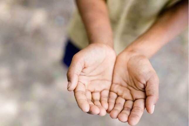 ضبط 7 رجال وسيدتين لاستغلال الأطفال في التسول وبيع السلع بالقاهرة – الأسبوع