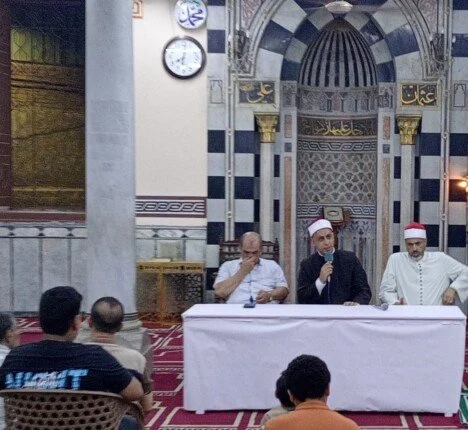 «أوقاف الغربية» تُطلق أولى فعالياتها احتفالًا بالمولد النبوي الشريف بندوة «وُلِدَ الهُدى»