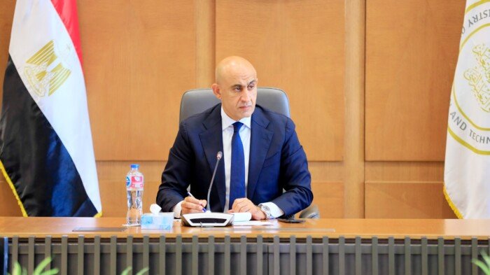 وزير التعليم يبحث استعدادات المدارس لاستقبال العام الدراسي 2026-2027 – الأسبوع