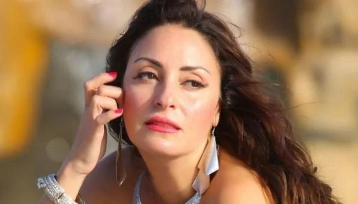نرمين الفقي تكشف تفاصيل حياتها بعد رحيل والدتها في «صاحبة السعادة» – الأسبوع