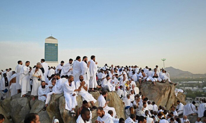 حج الجمعيات الأهلية 2027.. شروط التقديم والأوراق وموقف المحرم للسيدات – الأسبوع