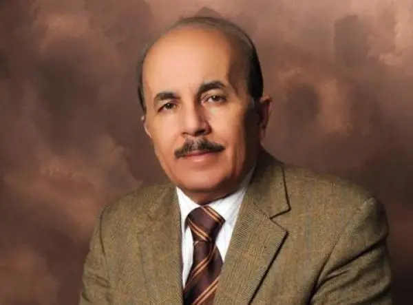 في كل حكومة وزير للكذب !!