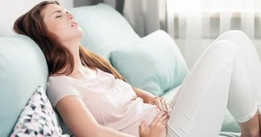 هل يؤثر التوتر على الدورة الشهرية.. اعرفى تأثير الكورتيزول على الهرمونات