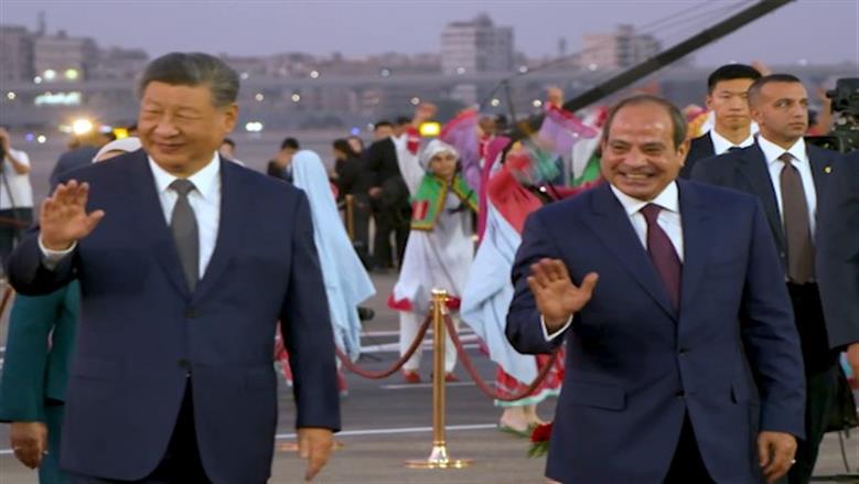 محطات زيارة شي جينبينج إلى مصر.. استقبال حافل ومباحثات واتفاقيات وجولة بالمتحف المصري الكبير