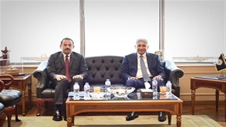 وزير السياحة ورئيس جهاز مستقبل مصر يبحثان تطوير البنية الأساسية للمراسي والمواني