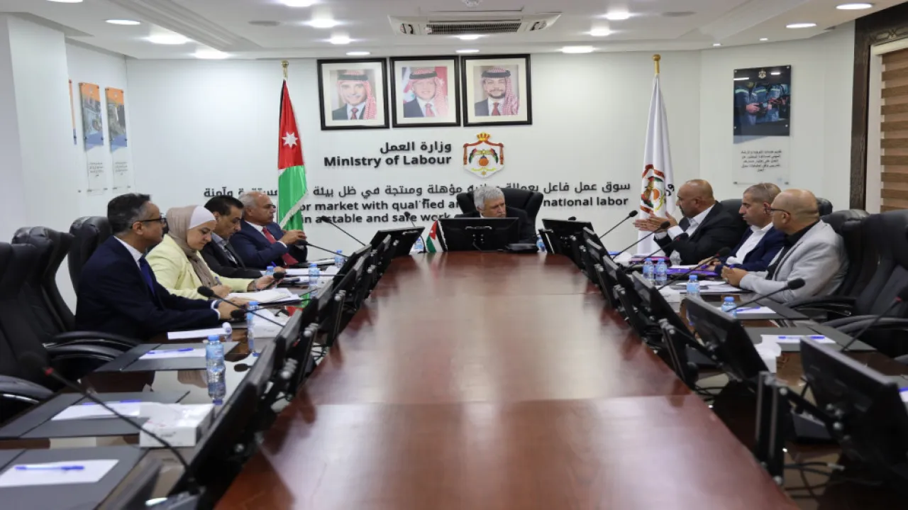 القطامين يوجه بتعزيز التعاون مع نقابة مكاتب استقدام العمالة المنزلية
