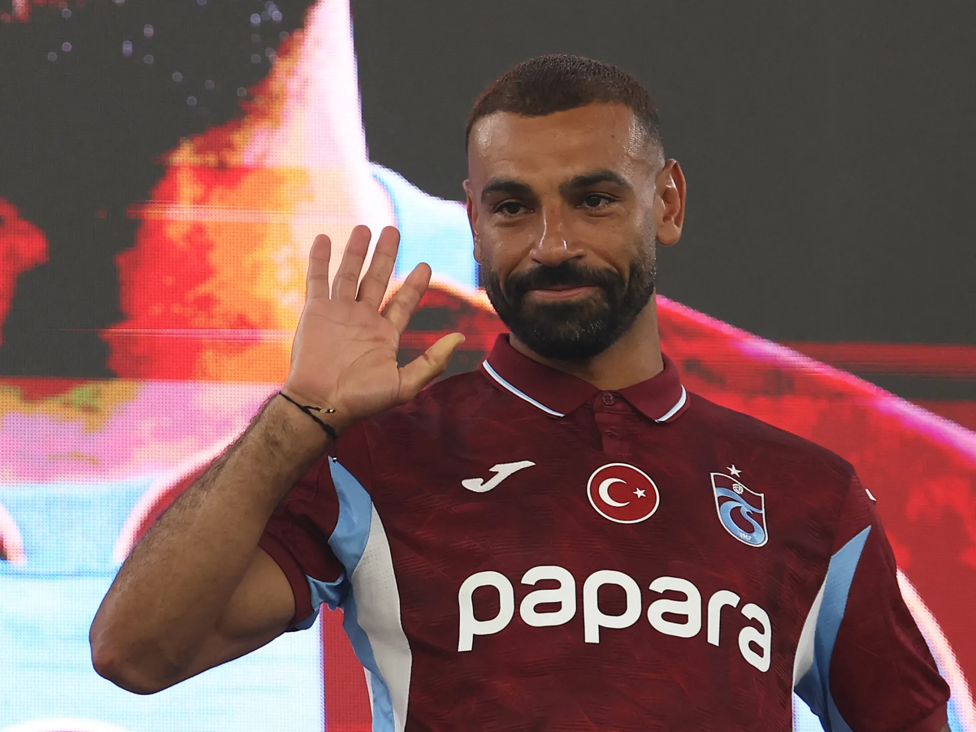 اختار له اسما نادرا.. محمد صلاح يستقبل مولوده الثالث | رياضة